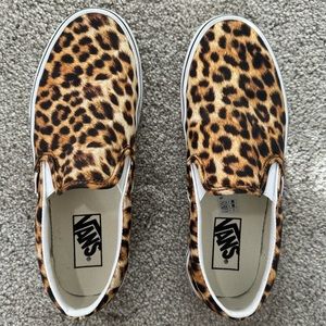 Vans slide-on leopard print